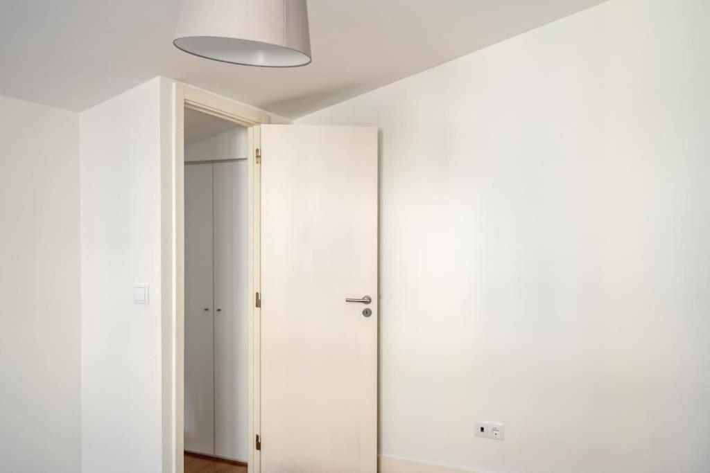 Cozy Ground Floor Studio With Ac And Loft Bedroom Lisboa Ngoại thất bức ảnh
